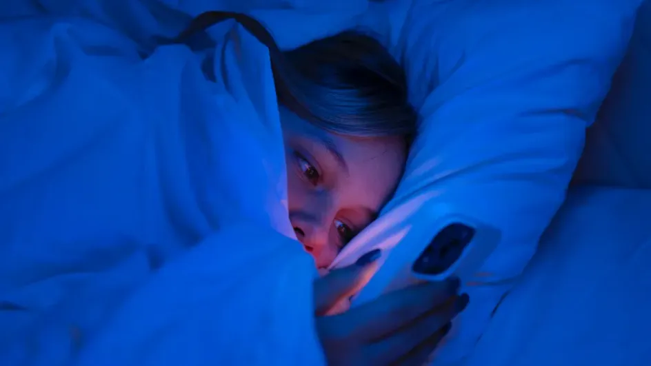 Врач объяснил, почему в марте часто настигает бессонница