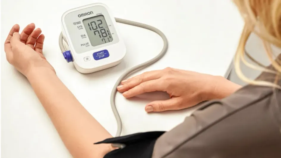 Россиянам назвали главные ошибки при измерении давления