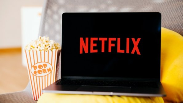Глава Netflix рассказал о новой более дешёвой подписке с рекламой