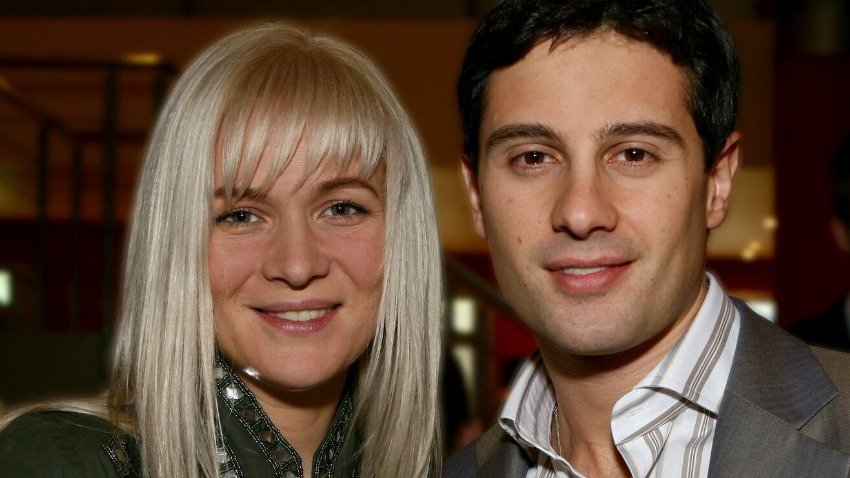 Актёр Антон Макарский и его жена хотят уйти в монастырь