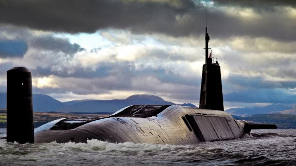 The Sun: в туалете британского паба нашли секретные документы о подводной лодке HMS Anson