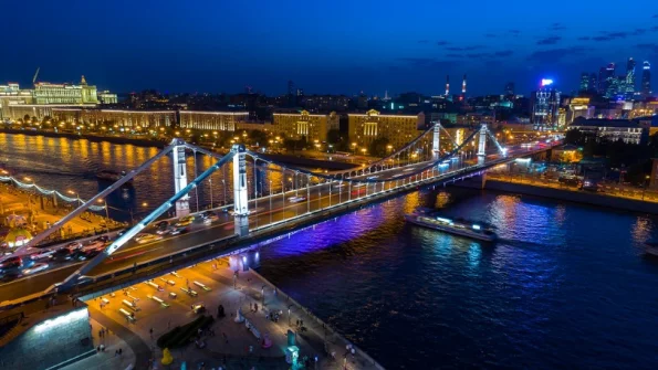 В Москве ограничат движение по Крымскому мосту из-за съёмок фильма