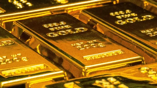 Sohu: тонны золота из России не дошли до Великобритании из-за Путина