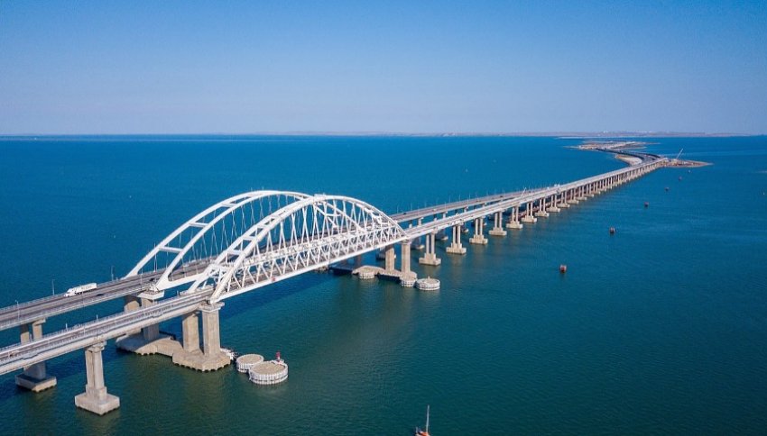 Эксперт Рожин раскрыл возможный сценарий удара по Крымскому мосту