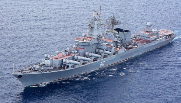 Итальянское СМИ: русский крейсер «Варяг» заблокировал авианосную ударную группу ВМС США