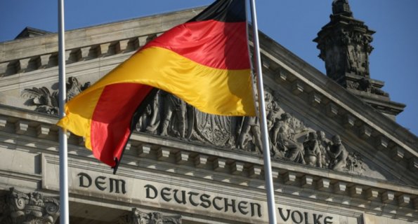 Правительство Германии считает нецелесообразным полный запрет на выдачу виз россиянам