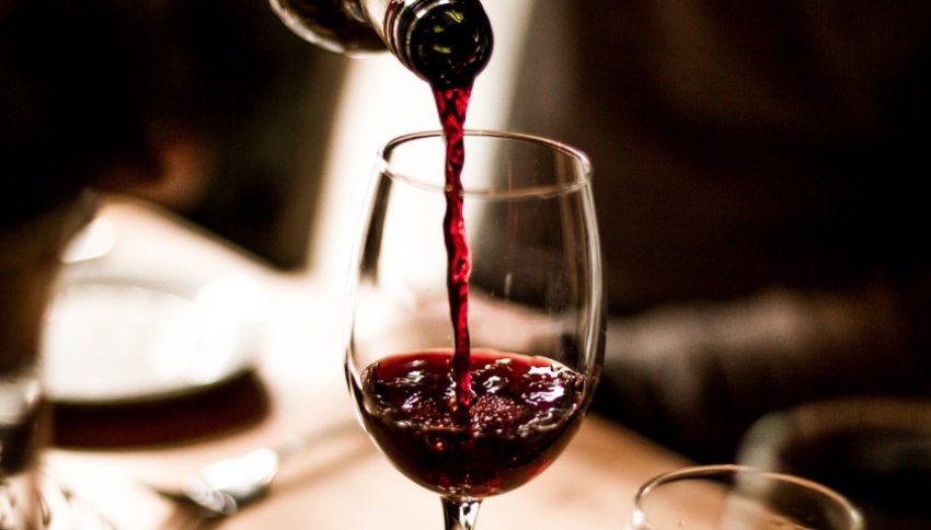 Как организм предупредит о том, что нужно немедленно бросить пить вино