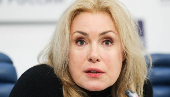 Активист ЛГБТ-движения Дмитрий Калинин раскритиковал Марию Шукшину за нападки на Соседова