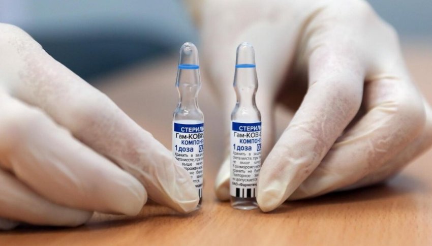 В московских поликлиниках закончилась вакцина от коронавируса