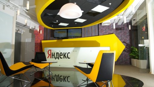 "Яндекс" продал "Вконтакте" "Дзен" и новостной агрегатор и стал владельцем доставки еды Delivery Club