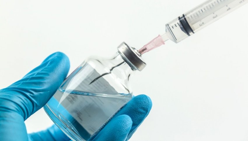Привычные вакцины от гриппа эффективны также против коронавируса — мнение эксперта