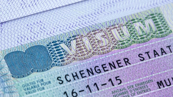 Названы надежные страны, которые выдают шенгенские визы для российских туристов