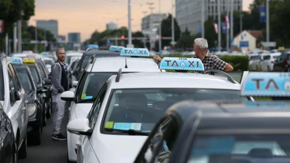 На популярном курорте Европы активизировались таксисты-насильники