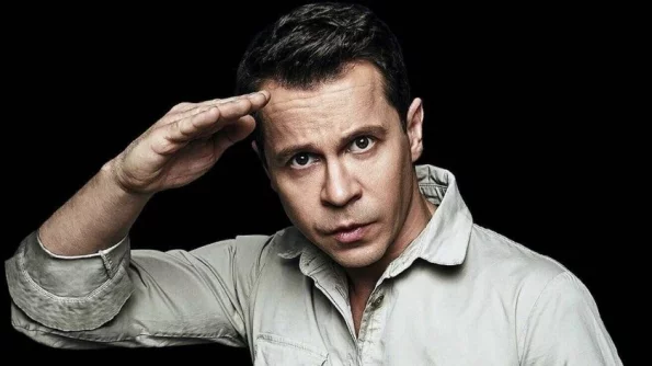 Актер Павел Деревянко проинформировал, что подтолкнуло его к поездке в Донбасс