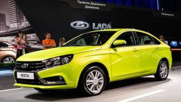 Первые изображения новой Lada Vesta Facelift опубликованы в Сети