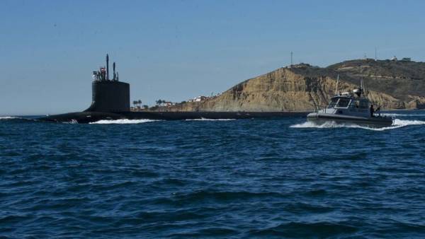 Forbes: всплывшая у Аляски «российская» подлодка принадлежит ВМС США