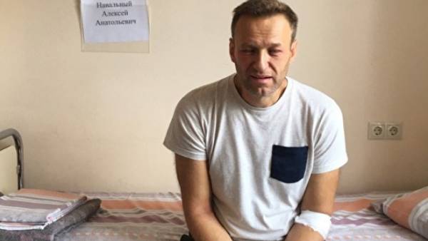 В Кремле допустили возможность лечения Навального за рубежом