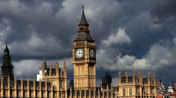 Члены британского парламента попали в секс-скандал