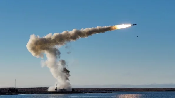 «МК»: Кнутов предложил уничтожить гиперзвуковыми ракетами «Кинжал» бункер Залужного