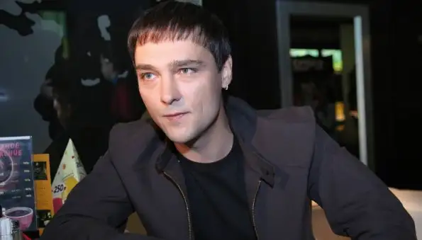 Певец Роман Жуков не хотел петь неизвестную песню Шатунова на "Суперстар! Возвращение"