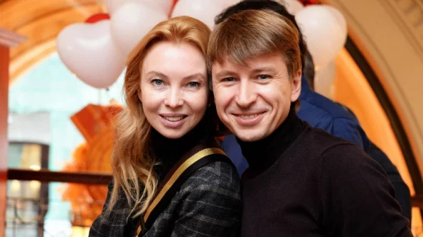 "Я подкаблучник": Алексей Ягудин раскрыл секрет идеального брака