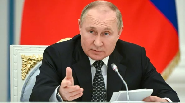 Путин заявил, что Россия будет стремиться к окончанию конфликта на Украине