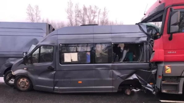 Возбуждено второе уголовное дело после ДТП с участием микроавтобуса под Смоленском