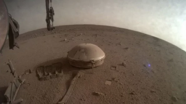 Автоматическая марсианская станция InSight перестала выходить на связь