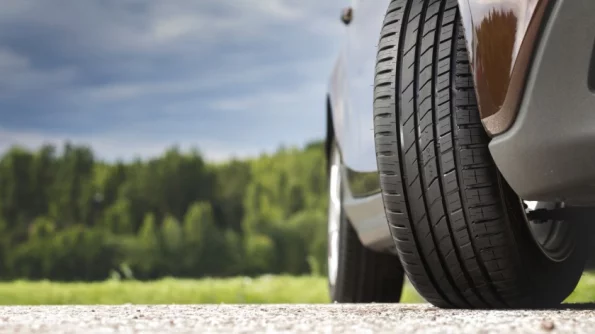 Hyundai и Kia представили разработки шин со встроенными «цепями противоскольжения»
