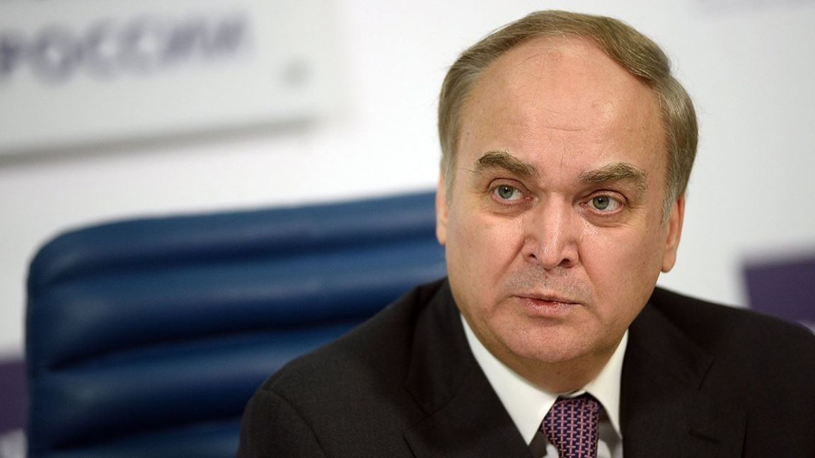 Посол России считает, что политика Зеленского не способна решить проблему Донбасса