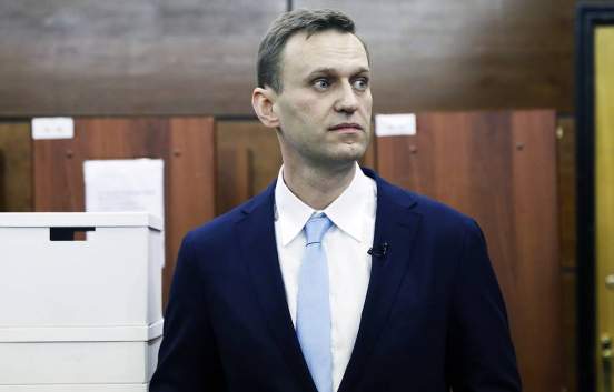 Вчера: Сотрудник ФСБ признался в причастности к отравлению Навального