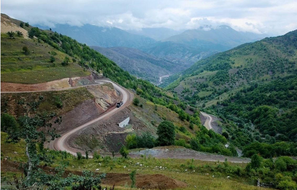 Новый транспортный коридор в Нагорном Карабахе от Азербайджана