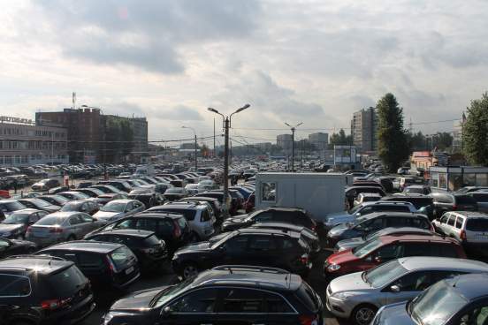 Продажи новых авто в Петербурге растут пятый месяц подряд