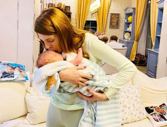 Певица Наталья Подольская поздравила 2-месячного сына совместным фото в ###