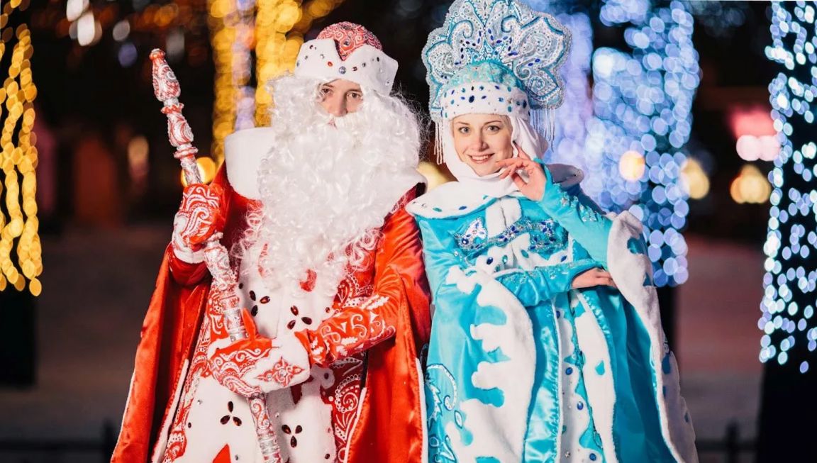 В России в 2 раза возросло число резюме Дедов Морозов и Снегурочек