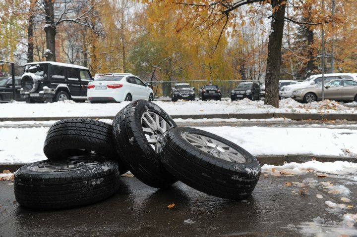 В России вступило в силу правило об обязательных зимних шинах