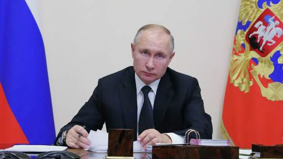 Владимир Путин согласился с идеей повышения МРОТ
