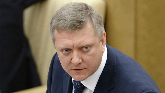 Депутат ЕР Вяткин рассказал о грубом общении с журналисткой "Настоящего времени"