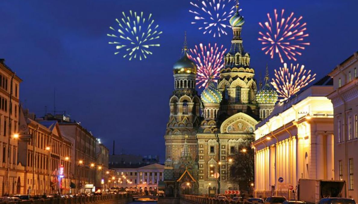 Власти Петербурга запретили въезд на территорию города во время новогодних каникул