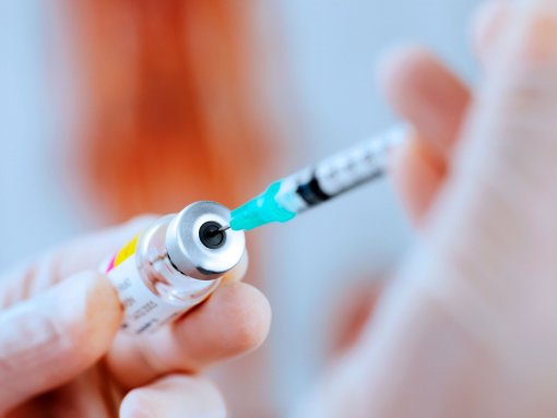 Пульмонолог Анастасия Дергоусова назвала последствия отказа от прививки против пневмококка