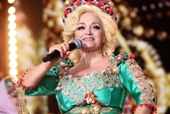 Певица Надежда Кадышева прокомментировала изменения в своей внешности