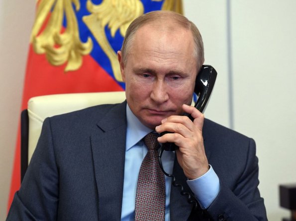 Путин счёл необходимым телефонный разговор с Байденом 30 декабря