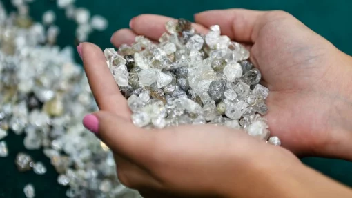 Страны G7 расширяют санкции против российских алмазов