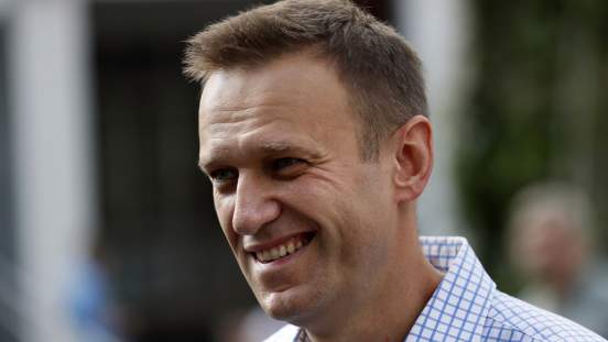 Навальный попросил у судьи рецепт засолки огурцов во время заседания