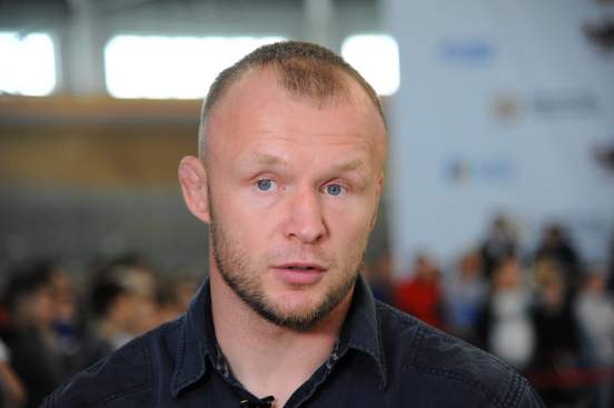 Экс-чемпион Bellator Шлеменко считает, что Нурмагомедов вернётся в ММА