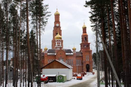 Свердловское правительство признала права РПЦ на монастырь Сергия (Романова)