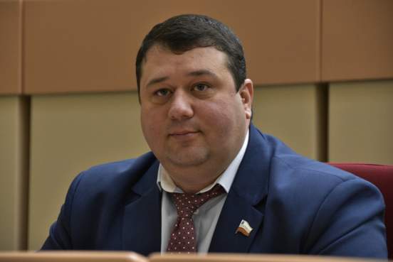 Саратовский депутат потребовал смертной казни для коррупционеров