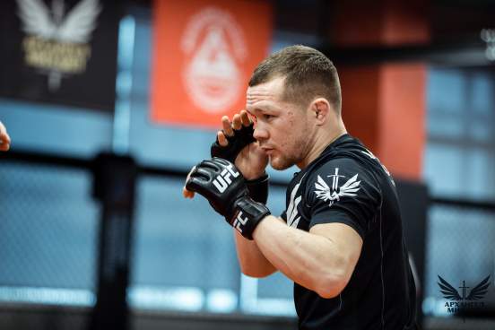 Хабиб Нурмагомедов считает, что Петр Ян повторил его путь в UFC