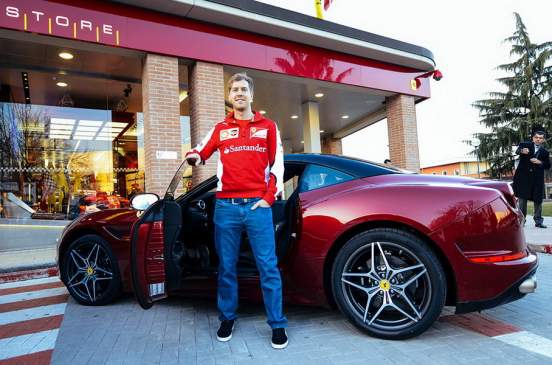 Себастьян Феттель из «Формулы-1» продал 5 автомобилей Ferrari и Mercedes