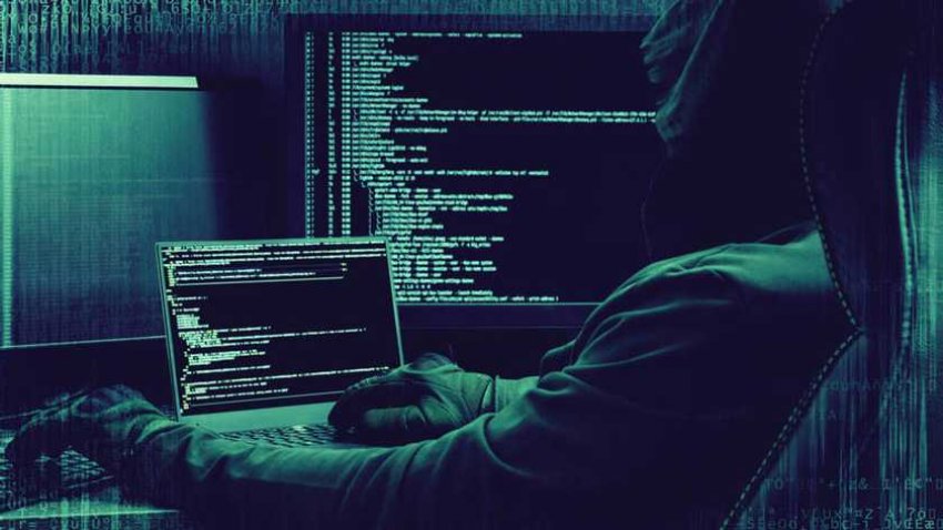 Эксперты украинской службы безопасности расследуют хакерскую атаку на правительственные сайты